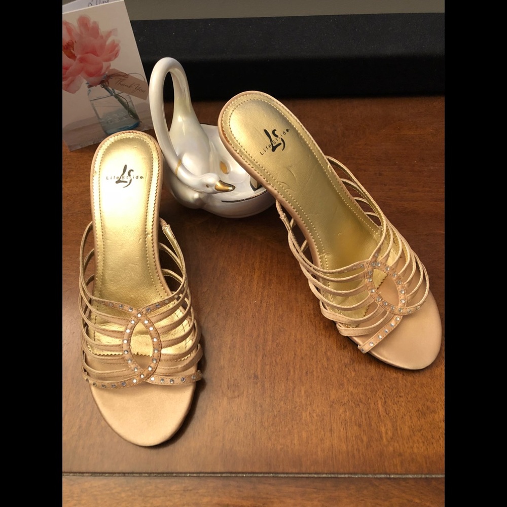 Final Sale!! Life Stride dress sandals! 7M 👡